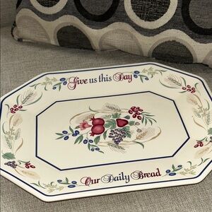 Lenox The Harvest Celebration Bread Platter